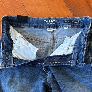 Ariat Women’s Dark Blue Skinny Jeans